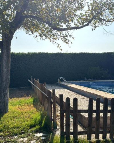 Jardín con piscina y valle en Atarfe